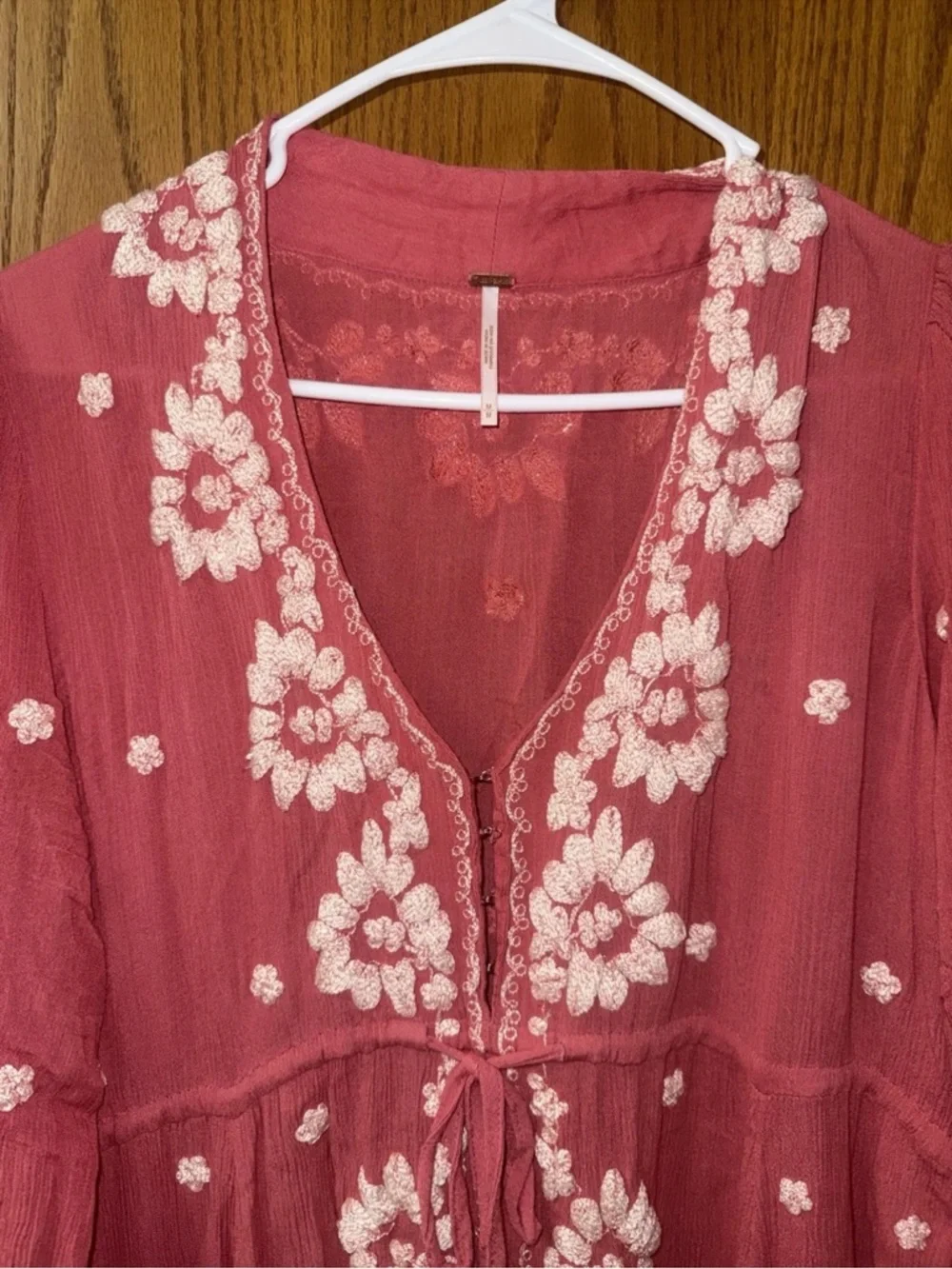 Free People Embroidered Fable Midi Dress Medium Viscose Rose Pink Boho - Picture 5 of 10